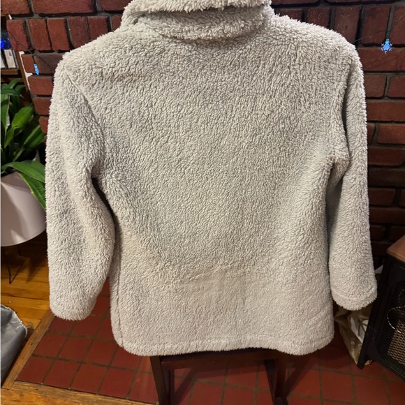 Jones fuzzy jacket used once size S - Picture 3 of 6